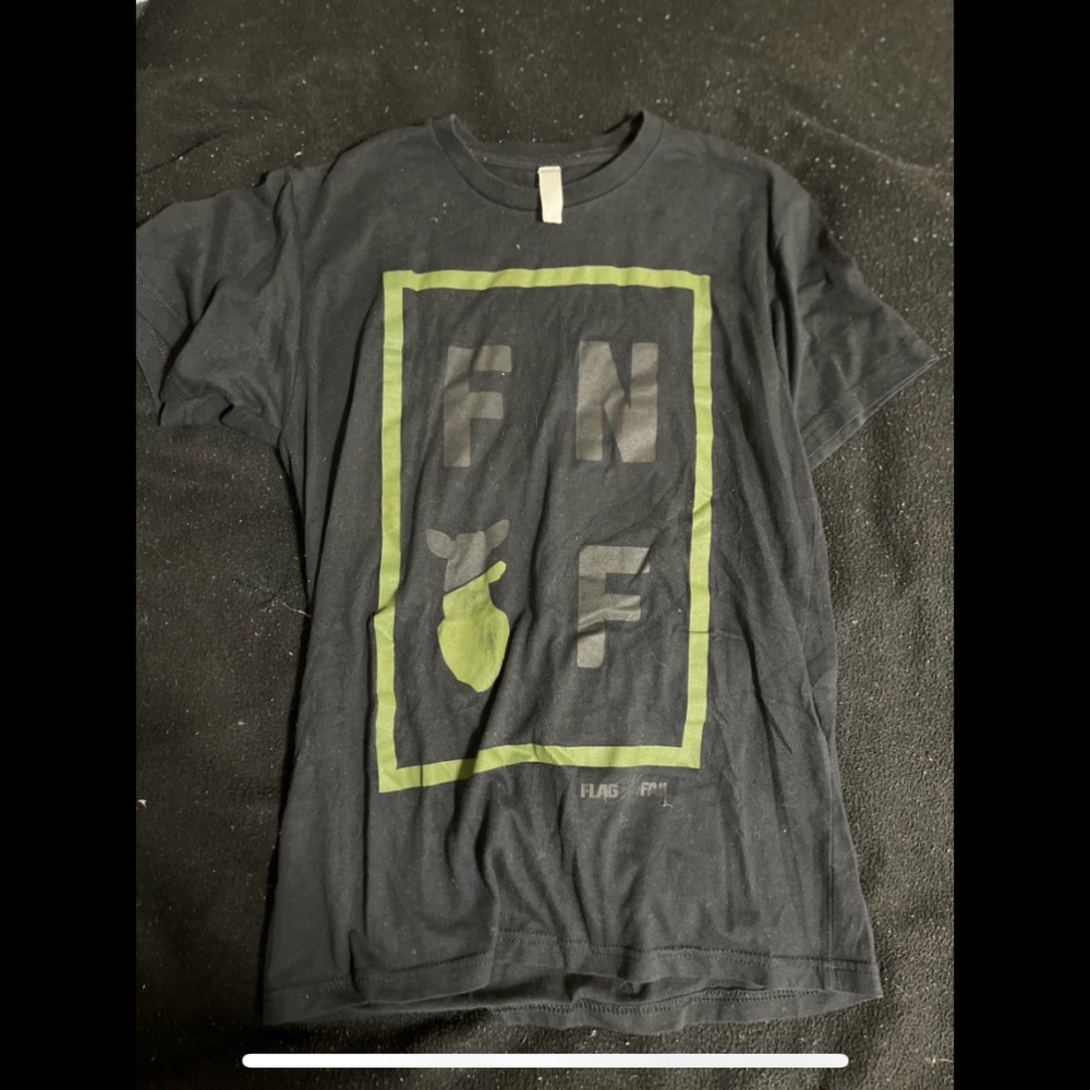 Flag Nor fail women’s tee
